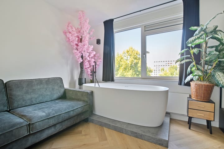 Photo 8 of Krooswijkhof 9