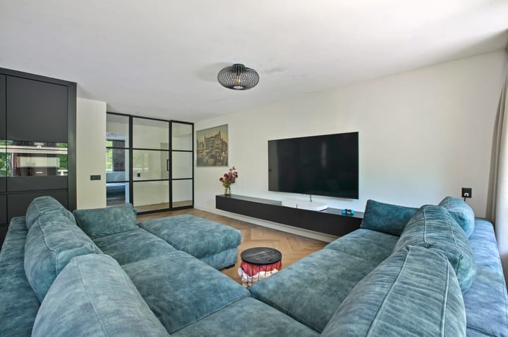 Photo 20 of Krooswijkhof 9