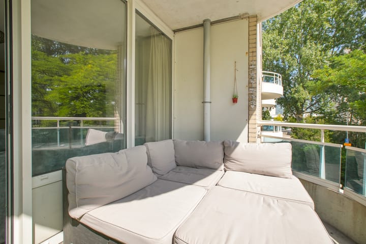 Photo 24 of Krooswijkhof 9