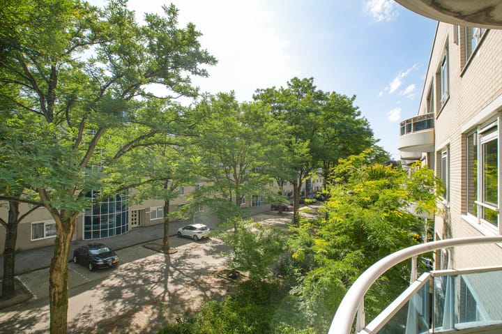 Photo 26 of Krooswijkhof 9