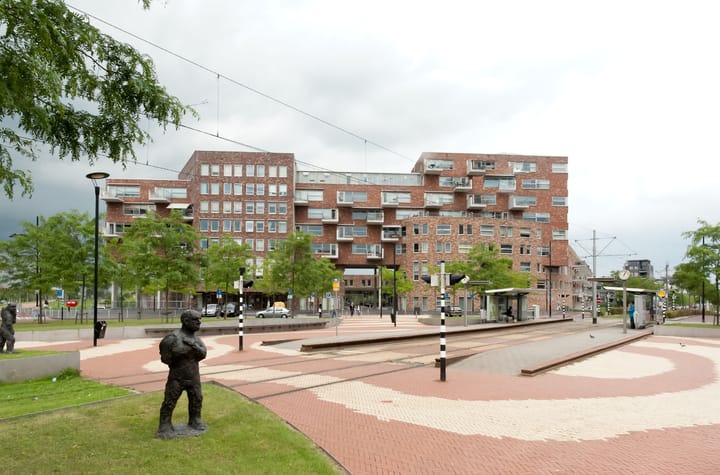 Foto 2 van Middeldijkerplein 118