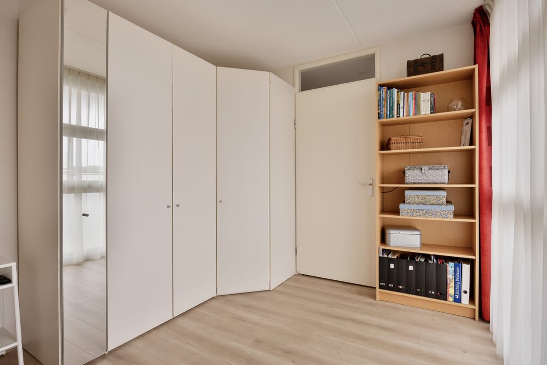 Foto 16 van Middeldijkerplein 118