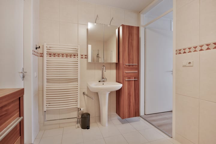 Photo 26 of Middeldijkerplein 118