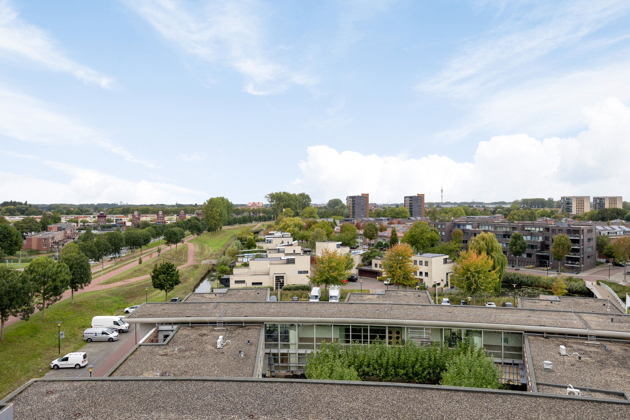 Foto 36 van Middeldijkerplein 118