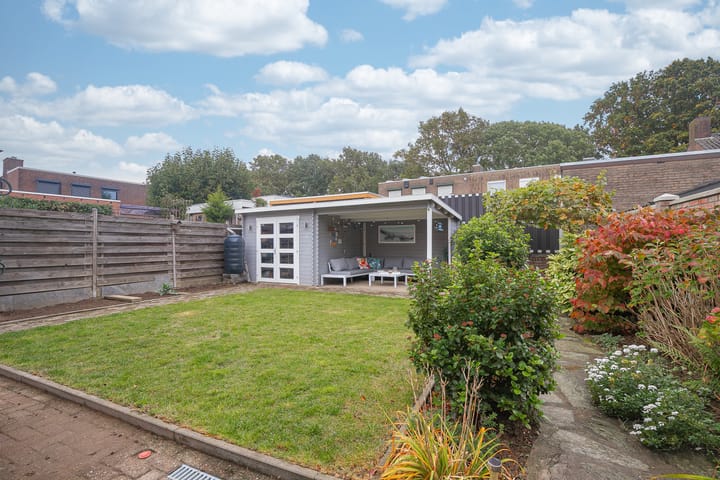 Foto 18 van Churchillstraat 8