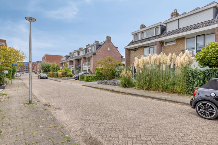 Foto 6 van Vondellaan 11