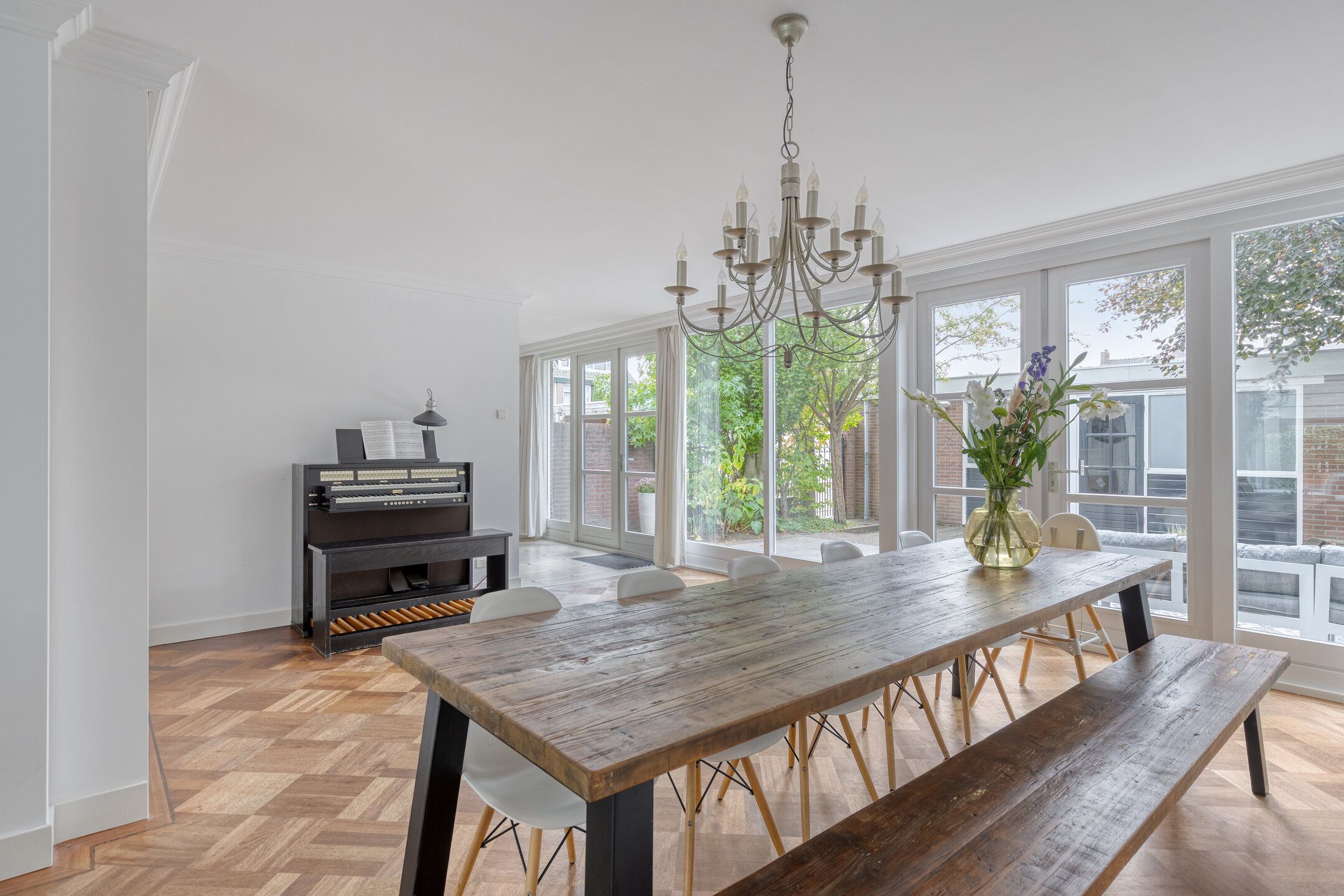 Foto 18 van Vondellaan 11