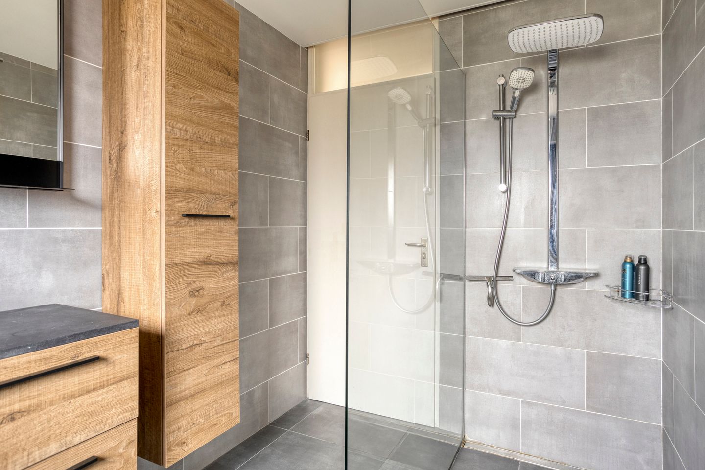 Foto 19 van Donkervoort 45