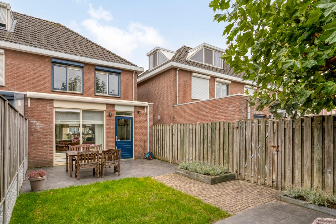 Foto 26 van Donkervoort 45