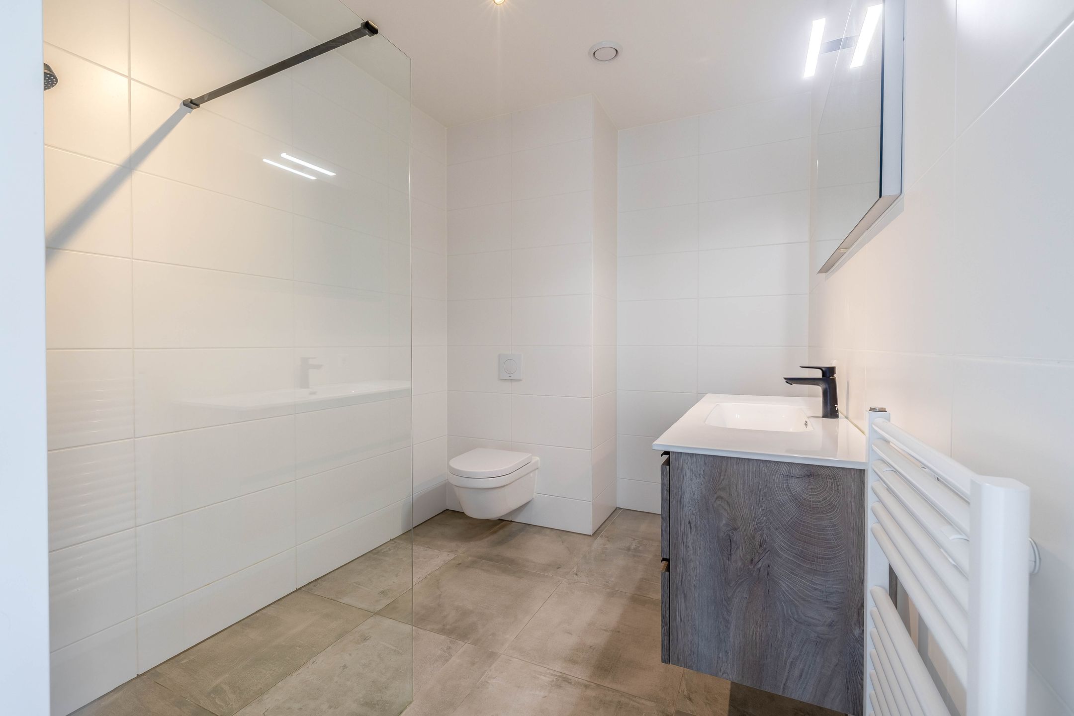 Photo 18 of Kromhout 122-B