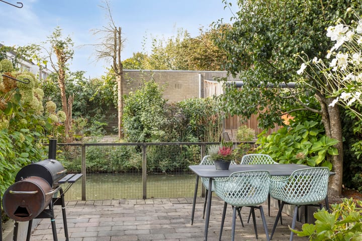 Foto 16 van Middenmolenlaan 9