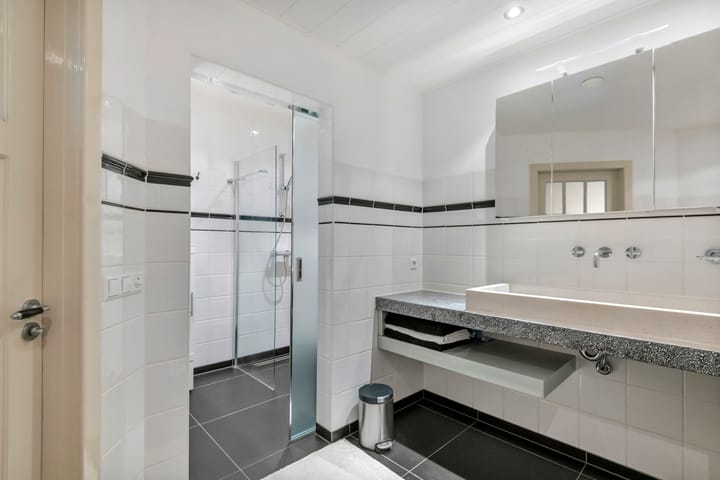 Photo 42 of Smalzijde 6