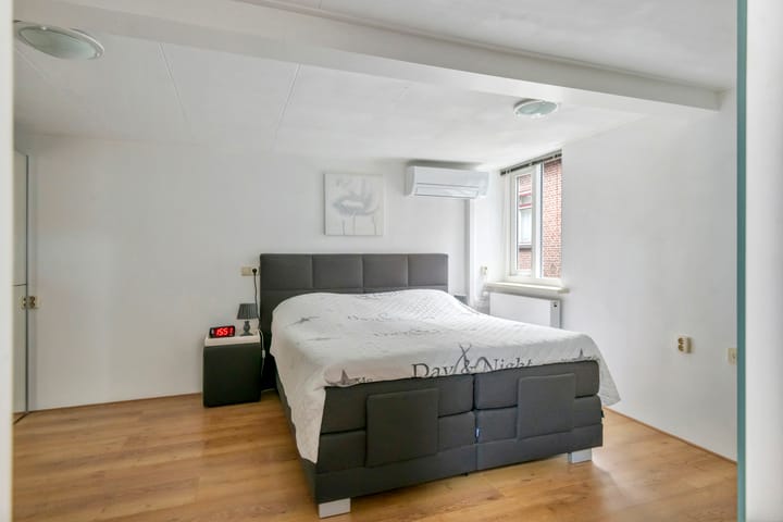 Photo 64 of Smalzijde 6