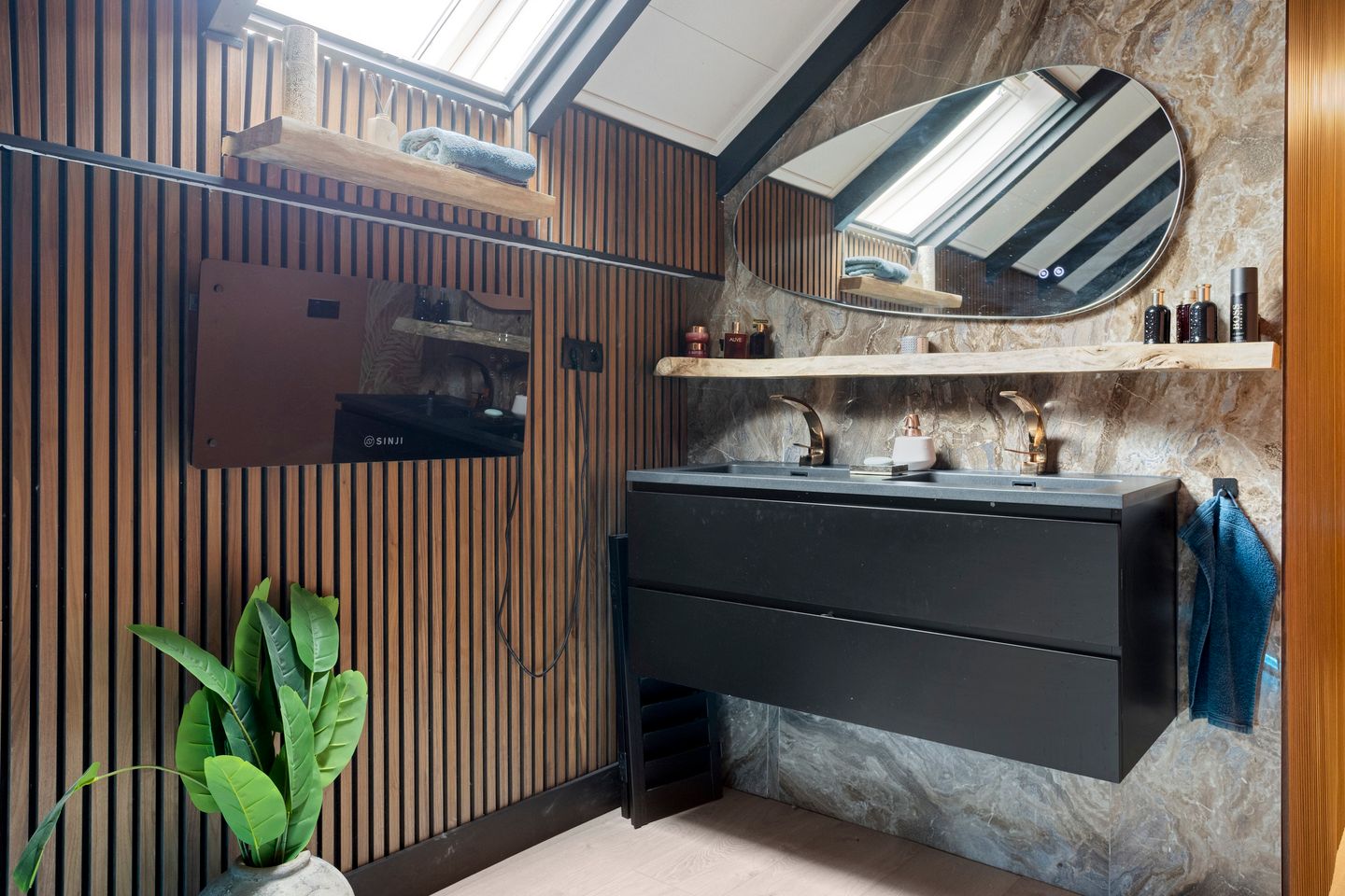 Foto 20 van Hereweg 142