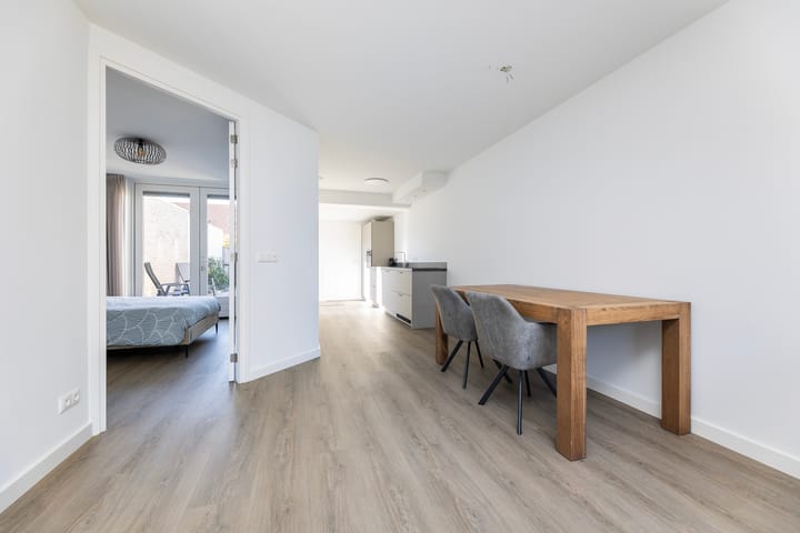 Foto 13 van Abraham Kuyperhof 61