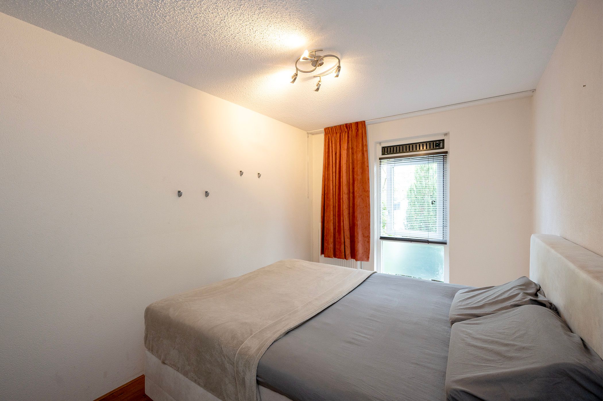 Foto 18 van Renoirstraat 164