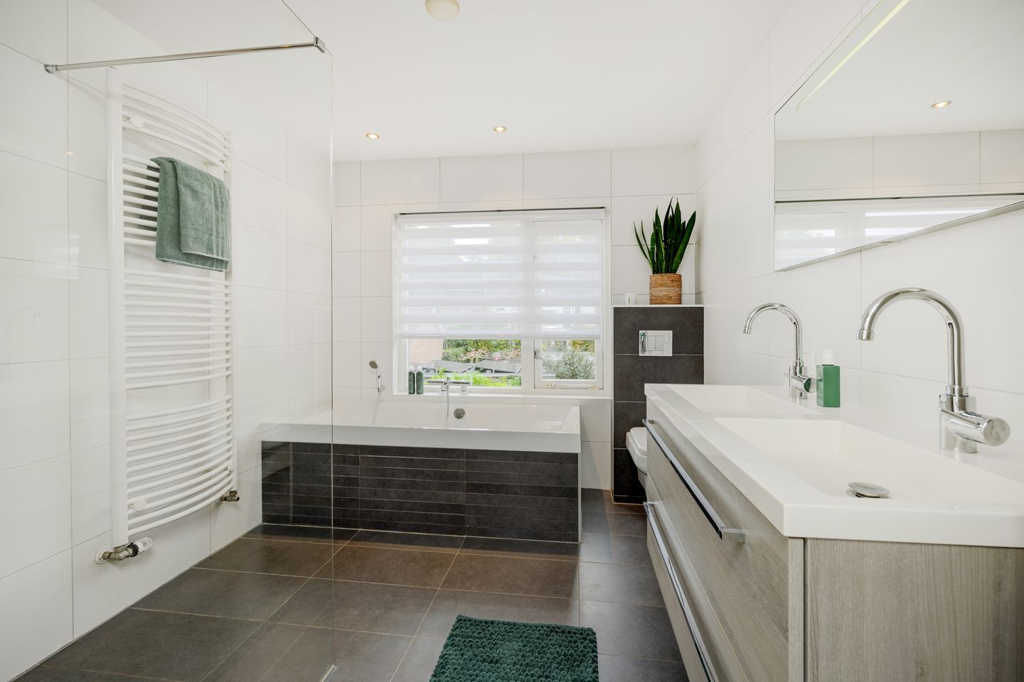 Photo 25 of Rembrandtlaan 7