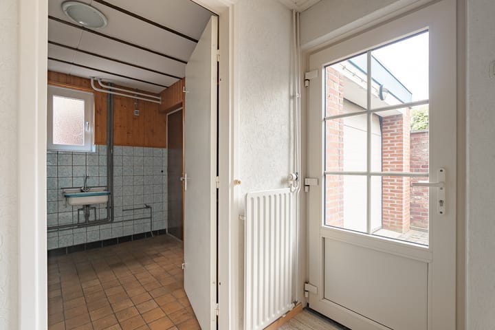 Photo 10 of Oudeweg 7