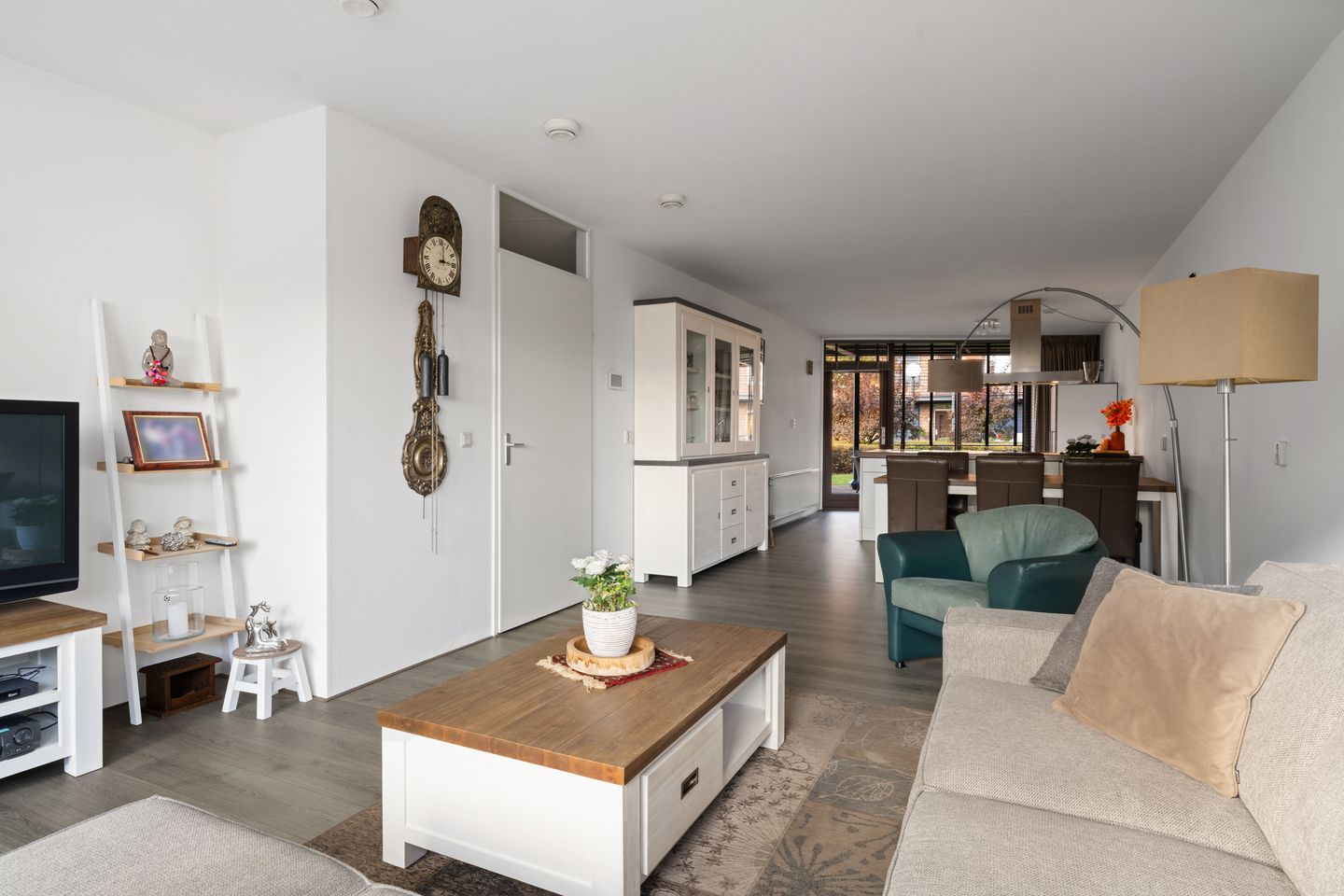 Foto 10 van Markthof 10