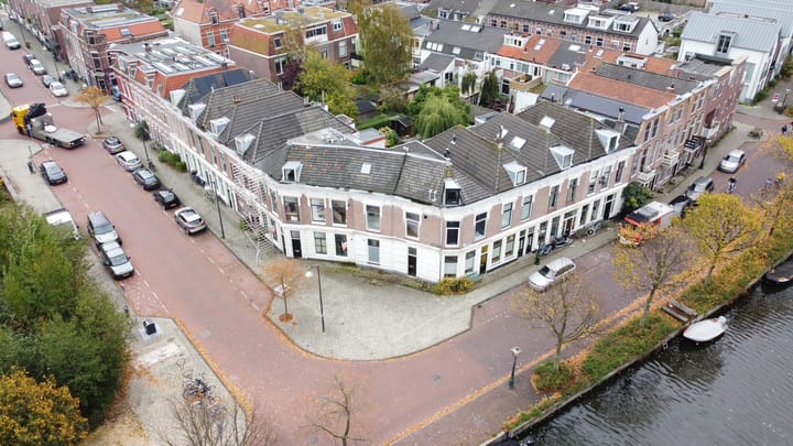 Photo 2 of Musschenbroekstraat 3