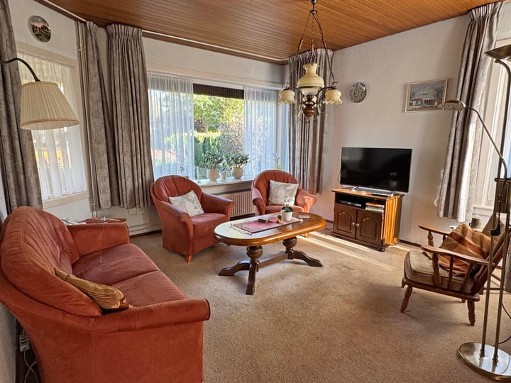 Photo 16 of van Heutszsingel 96