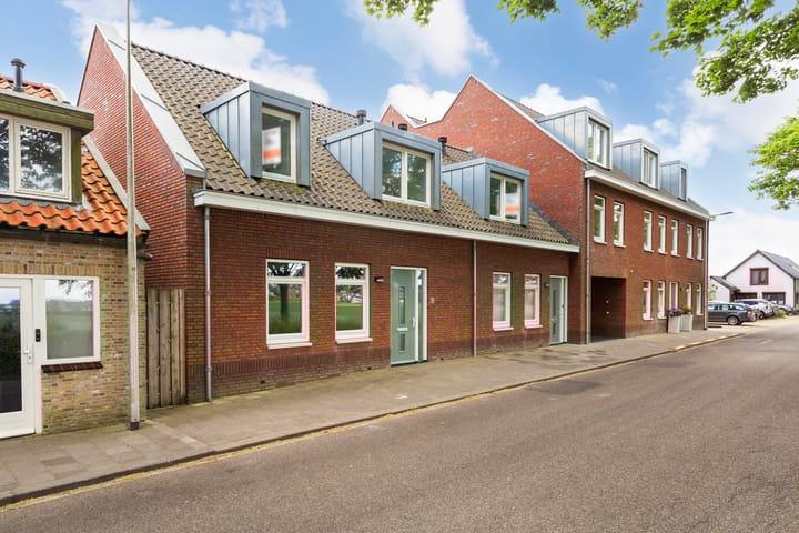 Photo 3 of Dorpsstraat 45-A