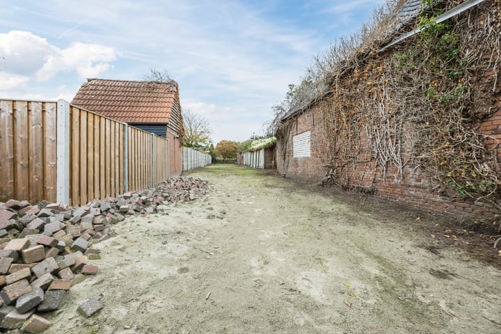 Photo 2 of Meirstraat 11