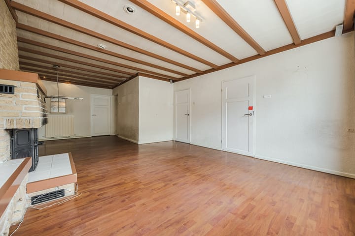 Photo 17 of Meirstraat 11