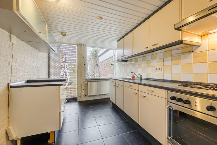 Photo 25 of Meirstraat 11