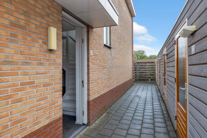 Foto 7 van Roodeswerf 30