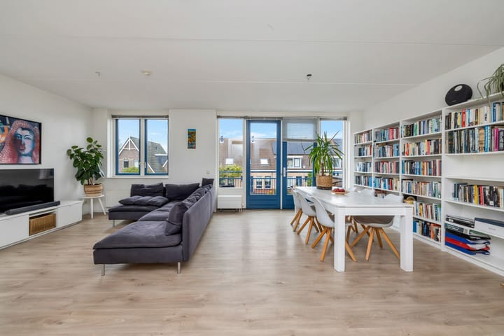 Foto 14 van Roodeswerf 30