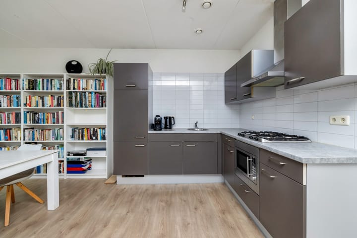 Foto 16 van Roodeswerf 30