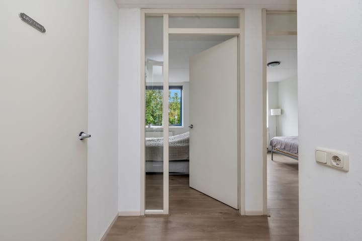 Foto 18 van Roodeswerf 30