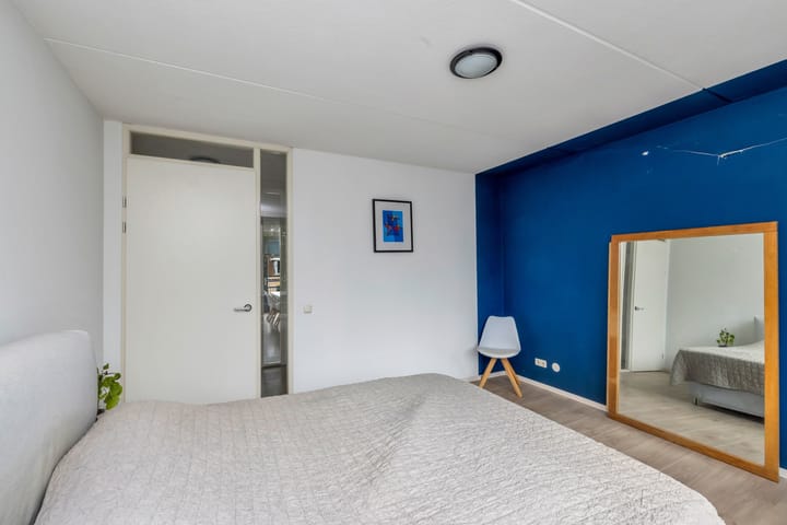 Foto 24 van Roodeswerf 30