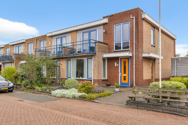 Foto 1 van Roodeswerf 30