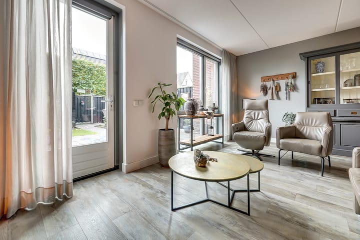 Photo 5 of Binnenhof 3