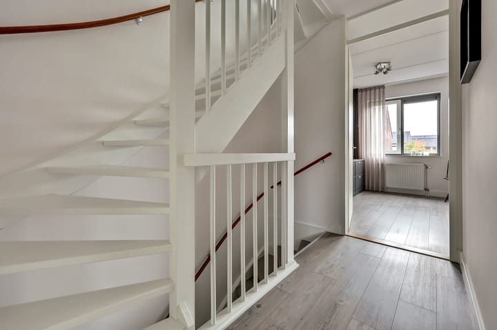 Photo 24 of Binnenhof 3