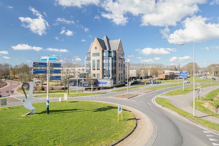 Lopikerplein 2, Schoonhoven