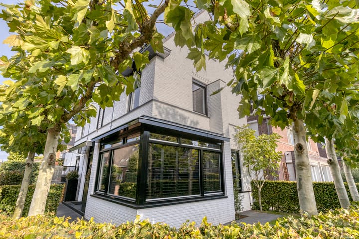 Photo 11 of Sperwerstraat 34