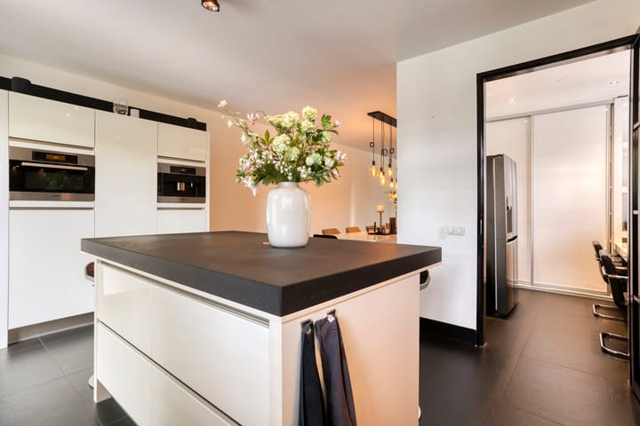 Photo 20 of Sperwerstraat 34