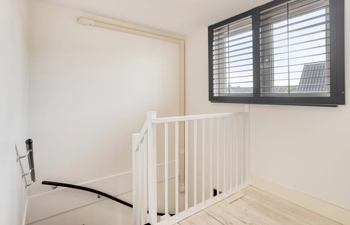 Photo 36 of Sperwerstraat 34