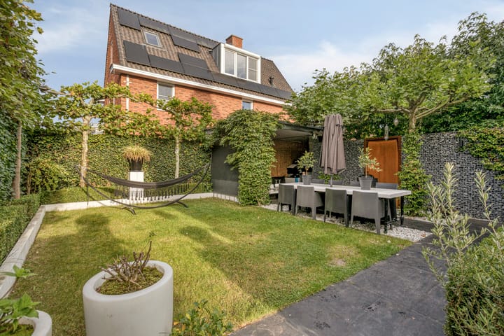 Photo 43 of Sperwerstraat 34