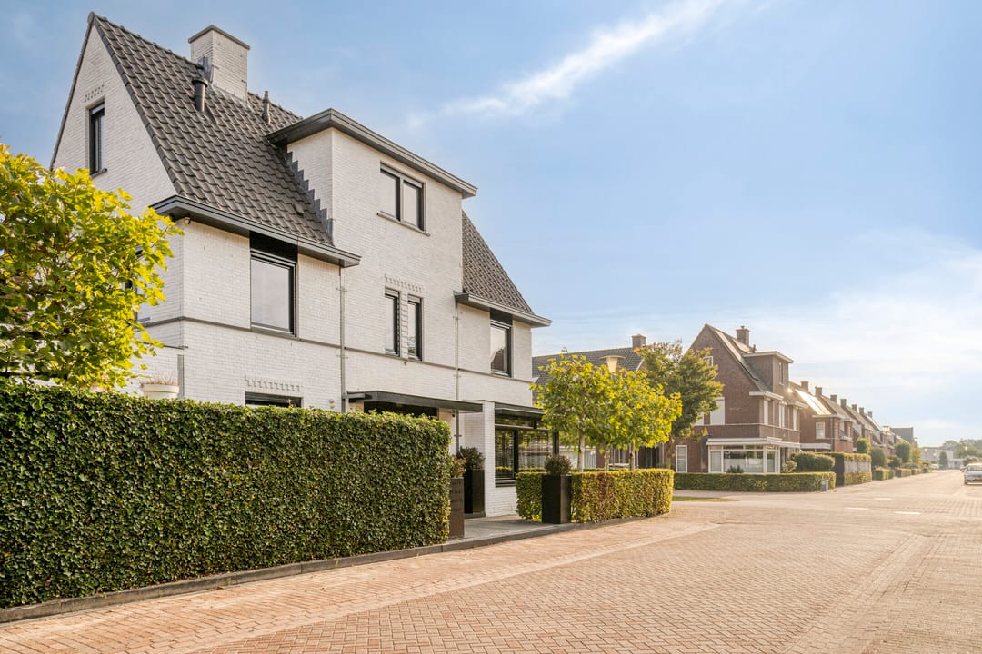Photo 52 of Sperwerstraat 34