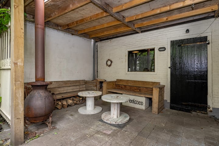 Photo 27 of Voorstraat 4