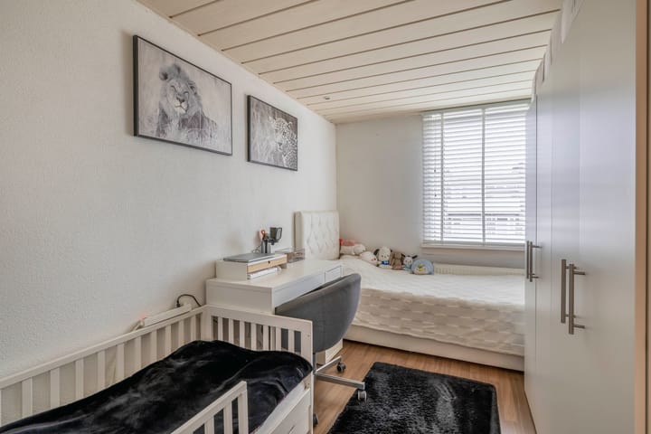 Photo 18 of J A Alberdingk Thijmstraat 39-B