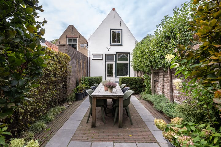 Photo 2 of Voorstraat 4