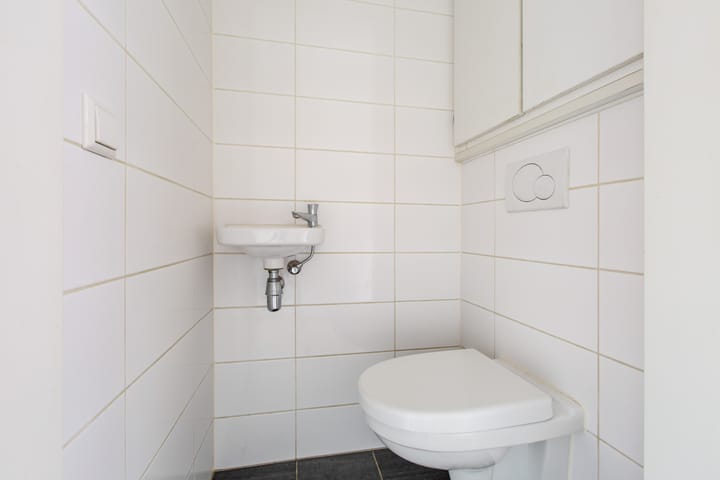 Photo 9 of Mosplein 18-D