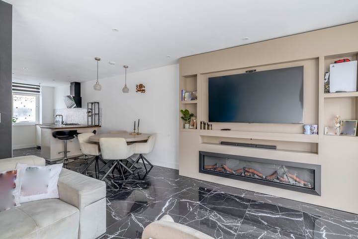 Photo 9 of Bilderdijkstraat 9