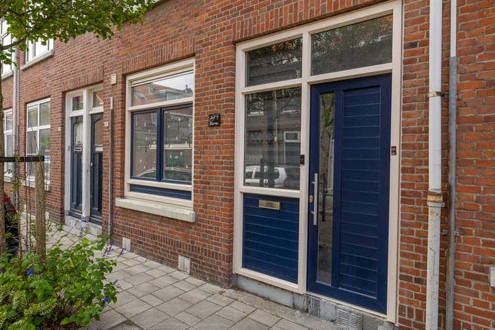 Photo 5 of Bilderdijkstraat 9