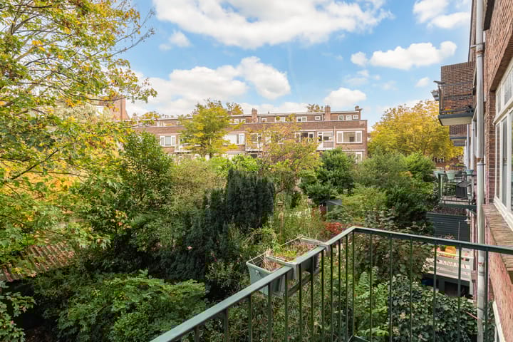 Foto 15 van Rochussenstraat 71-B